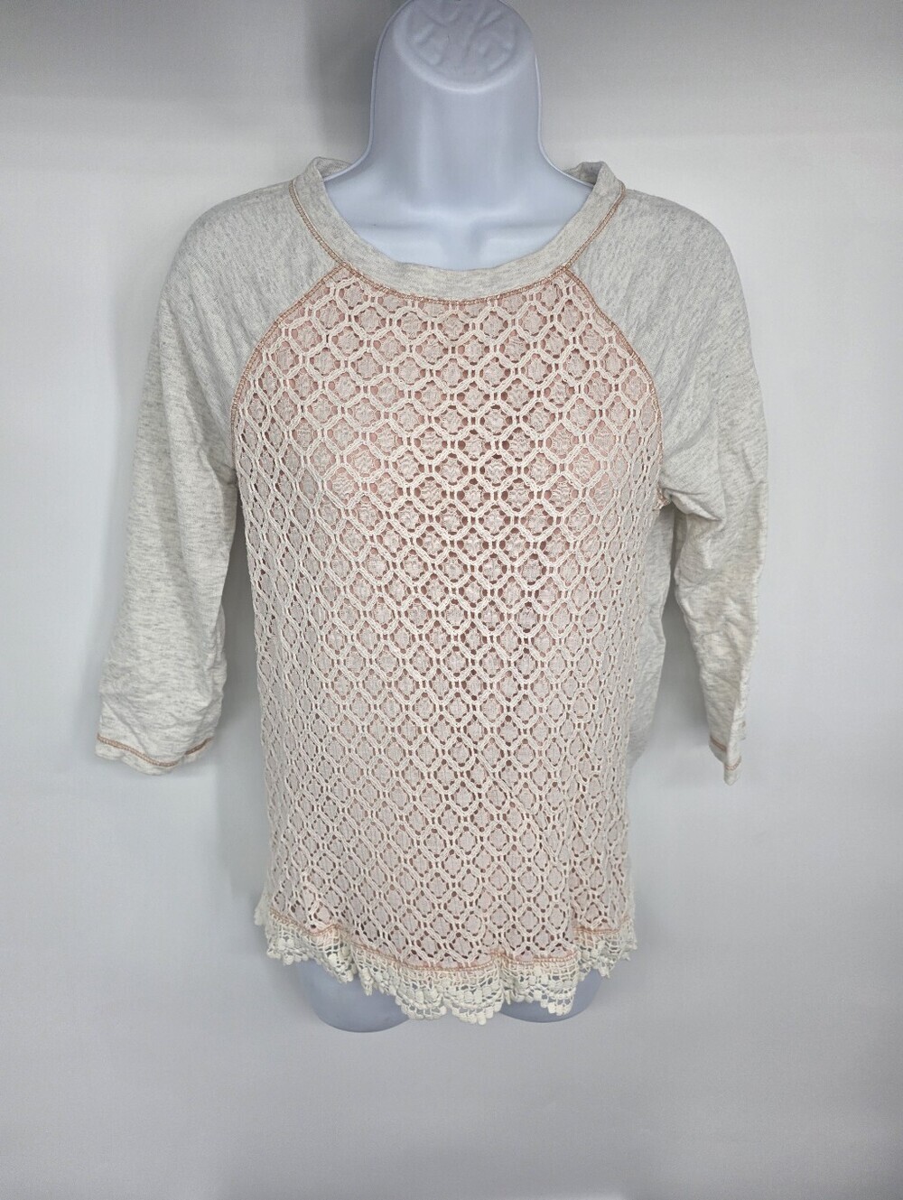 Dept 222 Gray Crochet Lace Overlay Raglan Top M Pink Shirt
